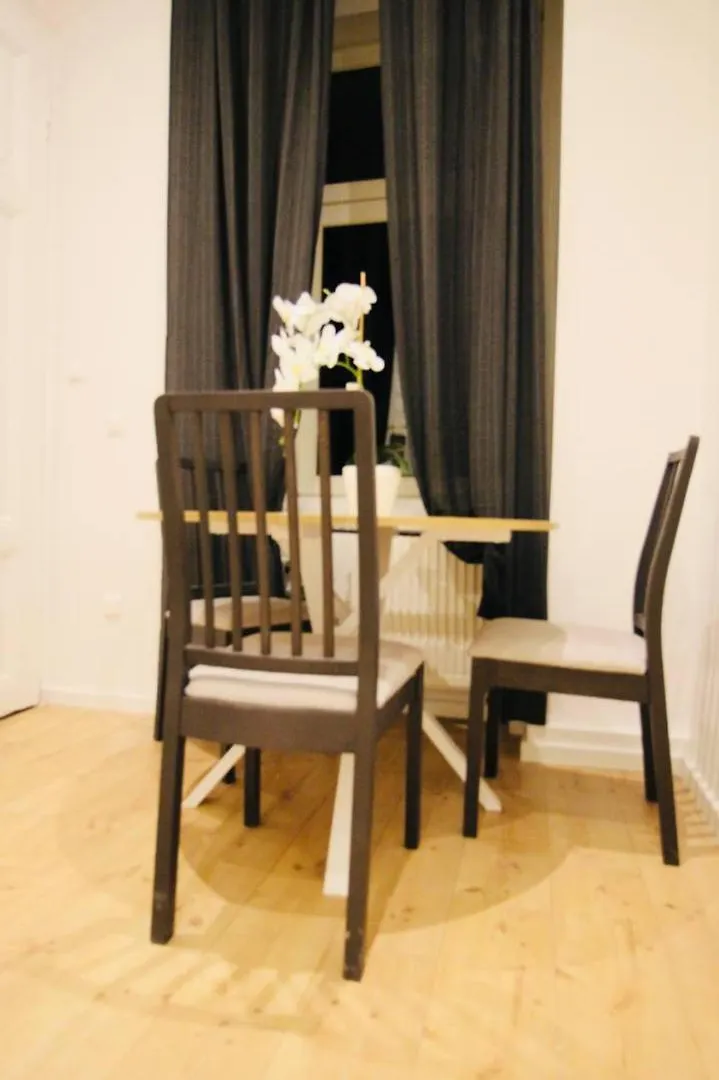 Comfort Rooms In Praterstern Area Vienna Homestay