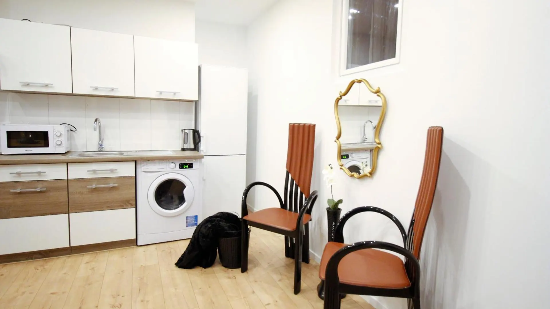 Comfort Rooms In Praterstern Area Vienna Austria