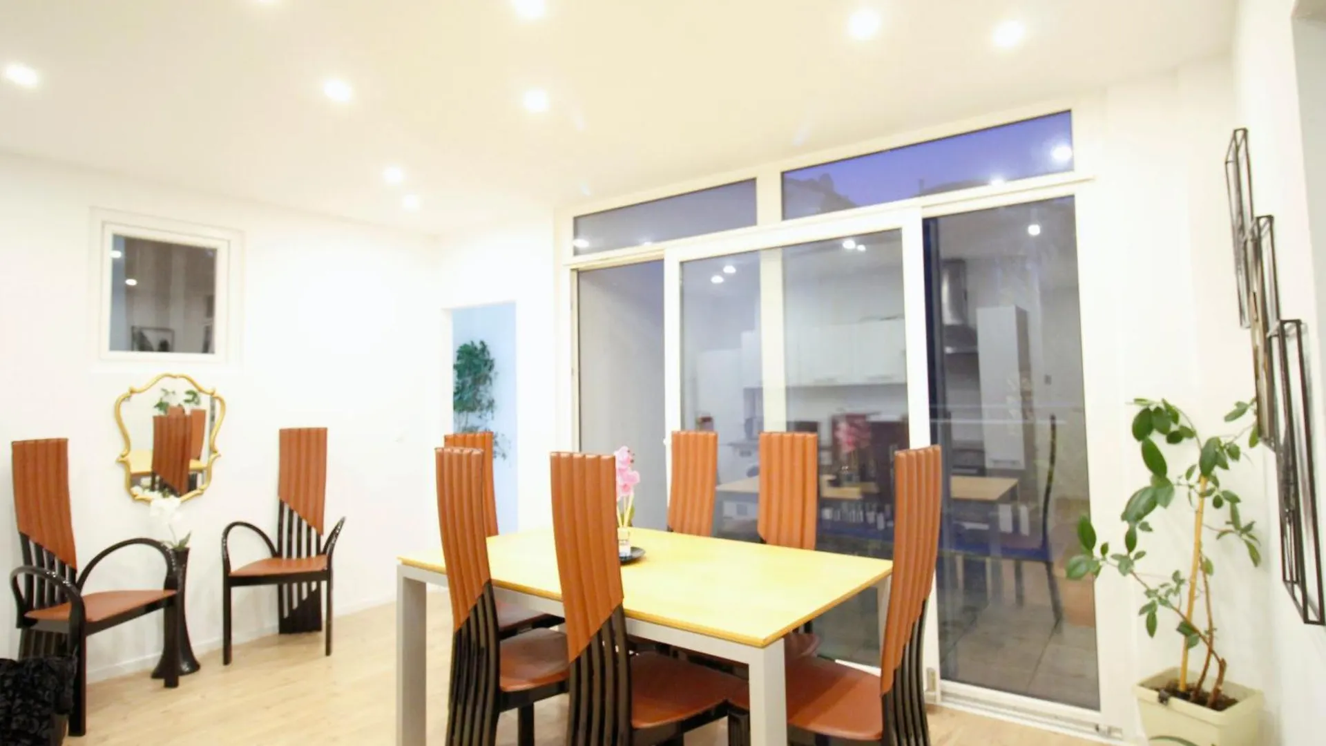 Comfort Rooms In Praterstern Area Vienna Homestay